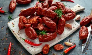 Przepisy na kiełbasę chorizo, które zaskoczą Twoich gości