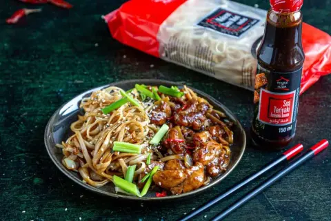 Gdzie kupić makaron chow mein? Sprawdź najlepsze oferty w Polsce