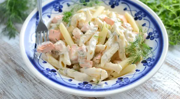 Jak przygotować penne w sosie śmietanowym, które zachwyci każdego?